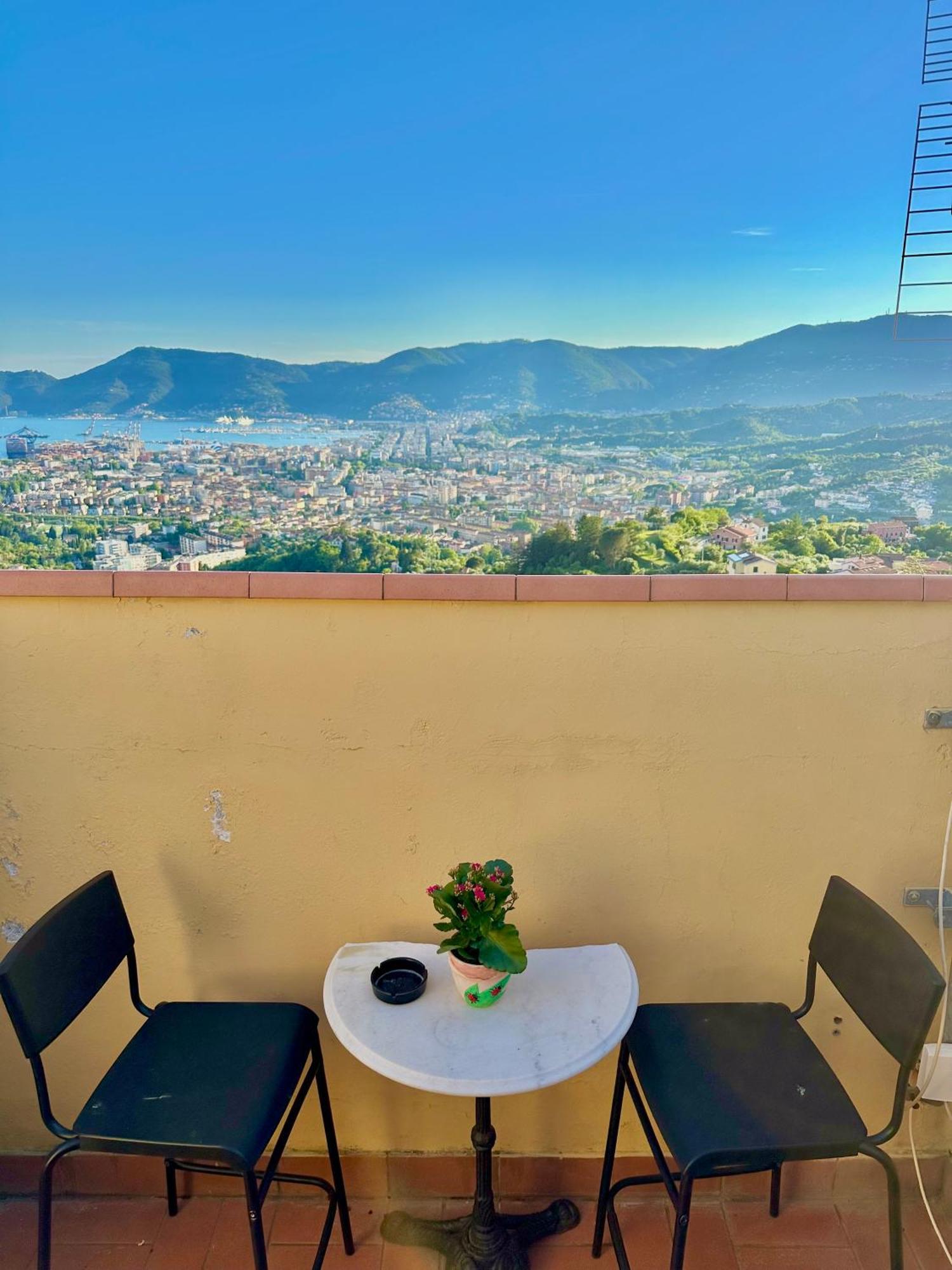 La Spezia Vezzano 5 Terre - Il Ciliegio Apartamento Vezzano Ligure Exterior foto